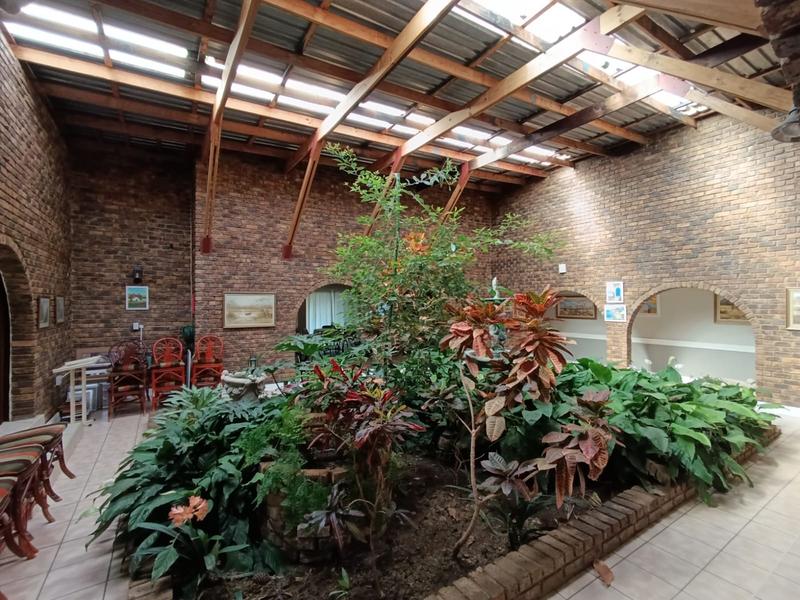 4 Bedroom Property for Sale in Middelburg Eastern Cape